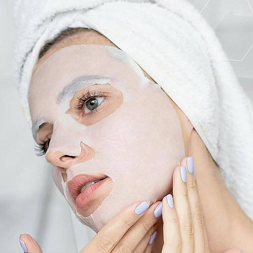 Centellian24 Маска тканевая выравнивающая тон кожи - Madeca lab mask mela brightening, 25 мл